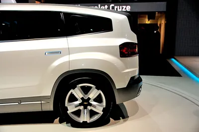 Chevrolet Cruze - цена, характеристики и фото, описание модели авто