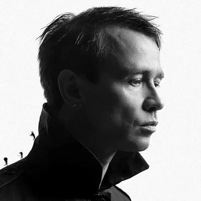 Дельфин (Андрей Лысиков): Биография артиста - Salve Music в 2023 г |  Дельфины, Блохи, Мужской портрет