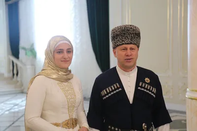 В преддверии Дня чеченской женщины в Грозном состоялся концерт — Мэрия  города Грозный