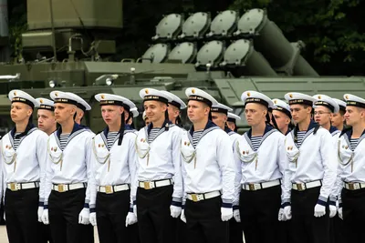 Минобороны показало схему прохода кораблей на День ВМФ в Петербурге и  Кронштадте