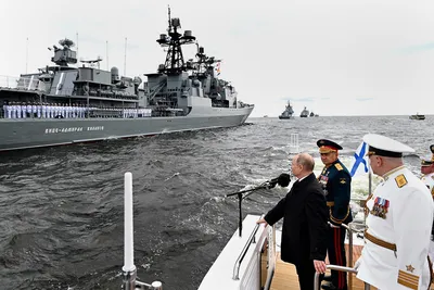 Путин примет участие в главном военно-морском параде в День ВМФ - РИА  Новости, 31.07.2022