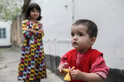 Дети с черными глазами: казахстанцев пугают гибридами, якобы рожденными от  привитых