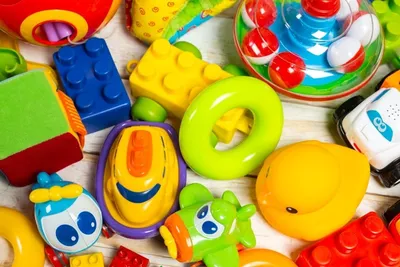 Детские игрушки в комнате, красиво, …» — создано в Шедевруме