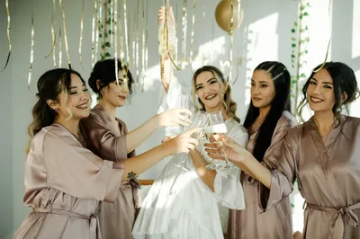 Что дарят на девичник невесте и ее подружкам – блог интернет-магазина  Порядок.ру