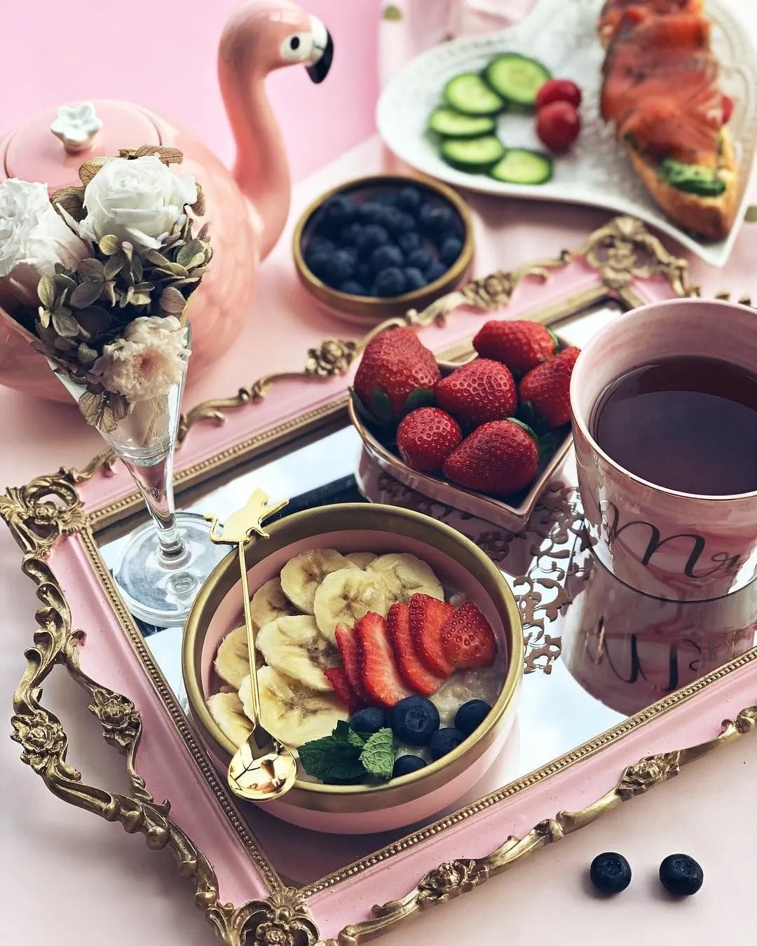 Вкусного утра картинки красивые. Красивый завтрак. Вкусный и красивый завтрак. Стильный завтрак. Изысканный завтрак.