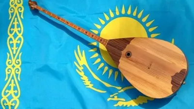 День домбры — национальный праздник Казахстана