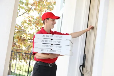 Как появилась доставка пиццы?