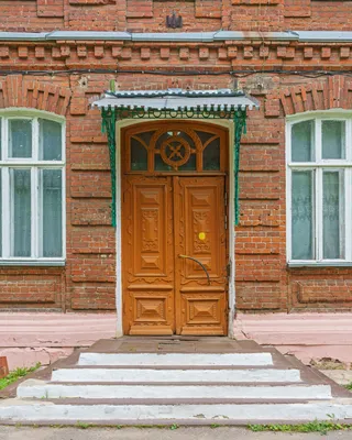 Рейтинг входных дверей 2022: лучшие по качеству входные двери в квартиру и  дом
