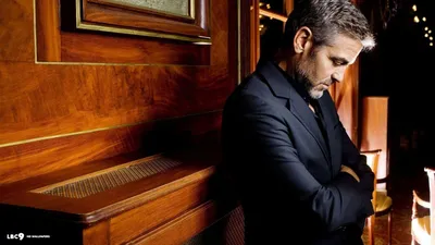 От игрока до звезды: фотоэволюция Джорджа Клуни