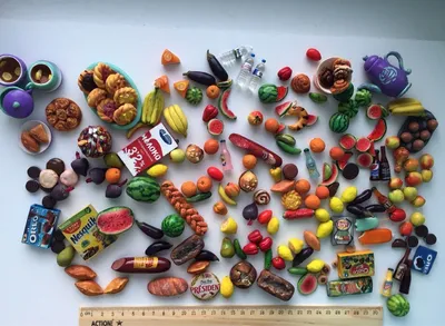 Картинка с изображением вкусной пластилиновой еды