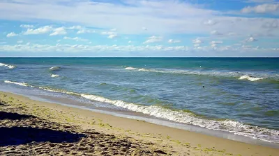 Стоит ли ехать на Азовское море в сентябре, какая погода на курортах  Азовского моря осенью | РБК-Україна