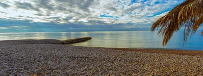 Стоит ли ехать на Азовское море в бархатный сезон: плюсы и минусы отпуска