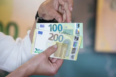 Купить монету 2 евро 2020 «50-летие коленопреклонения в Варшаве» Германия в  интернет-магазине