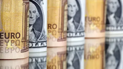 Банкноты Европейского центрального банка в 100 и 200 евро серии “Европа” по  цене 500 руб. на сайте издательства «ИнтерКрим-пресс»