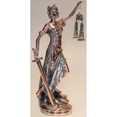 Серебряная статуэтка «Фемида» — профессиональный подарок юристу