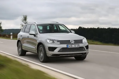 2024 Volkswagen Touareg Revealed With Light Bars And V6-Only Power