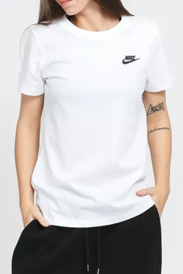 Мужская футболка Nike Sportswear, черно-белый – заказать с доставкой из-за  рубежа через онлайн-сервис «CDEK.Shopping»