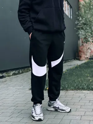 Спортивный Костюм Мужской Nike Essential Hooded Tracksuit (DM6838-010)  DM6838-010 – купить мужскую одежду в Киеве, Украине | Интернет-магазин  Brooklynstore