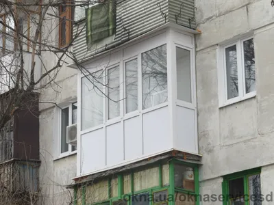 Купить Кованый объёмный французский балкон за 8 500 руб у производителя  \"Знатная ковка\"