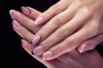 Накладные ногти Kitty Nail чёрный френч, средний размер, форма квадрат, 24  шт - купити за найкращою ціною в Україні ➤ KittyShop.com.ua