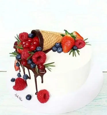 Настоящий праздничный торт и рецепт крема для торта! Вкусный фруктовый  бисквитый домашний торт! | KOSHELOT | Дзен