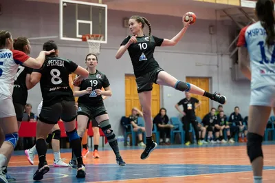 Сегодня женский гандбол Новороссийска будет «месить» «Кубань»-3