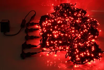 Светодиодная гирлянда спайдер, 5 нитей по 20м, статика, черный провод,  красная красный — купить в интернет-магазине LEDPremium.