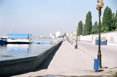 Город Саратов. Фотография Саратова. Где находится. Саратов на карте России.  Река Волга в Саратове. История Саратова. Численность населения. Число  жителей. Где находится. Что интересного в Саратове. Автомобильный мост  через Волгу в Саратове.