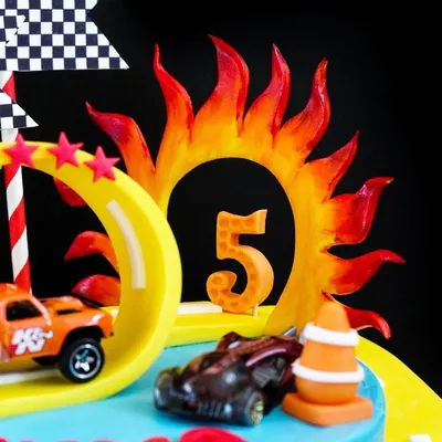 Торт Детский Hot Wheels на заказ в Днепре - Cake Studio Nonpareil.ua