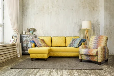 7 замечательных интерьеров, где яркий диван стал основой | ivd.ru