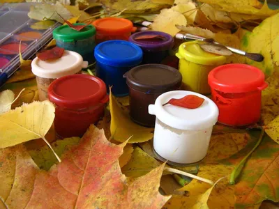 Осенний пейзаж: яркие краски, красочные деревья и атмосфера осени» —  создано в Шедевруме