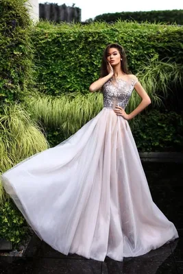 Всегда красивые женские вечерние платья из тюля с пайетками больших  размеров и V-образным вырезом – лучшие товары в онлайн-магазине Джум Гик