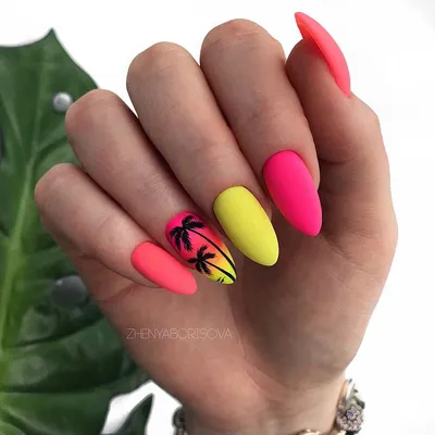 Яркий летний дизайн ногтей фото