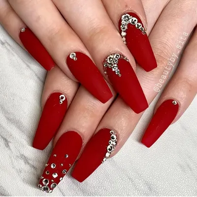 Trendy Red Nail Designs for a Perfect Summer Manicure