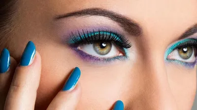 Красивый макияж глаз для самостоятельного выполнения: пошаговая инструкция
