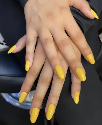 Желтый маникюр: актуальные яркие дизайны ногтей 2022 | Идеи красоты | Дзен