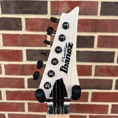 Ibanez Prestige RG, Antique White, Ash Body, Maple Fretboard, DiMarzio Tone  Zone/Air Norton Pickups, Locking Tuners, Hardshell Case - The Music Loft