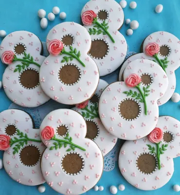 Имбирное печенье к 8 марта — купить по цене 715 руб. | Интернет магазин  Promocake Москва
