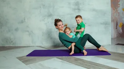 Хатха-йога для начинающих: видеоуроки для занятий в домашних условиях