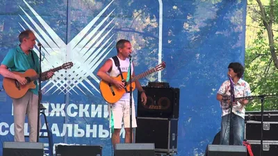 Будет цинично звучать»: о новой работе Костомарова заговорил известный певец