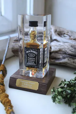 Статуэтки: Jack Daniels светильник в интернет-магазине Ярмарка Мастеров по  цене 8000 ₽ – OHK5ERU | Статуэтки, Санкт-Петербург - доставка по России