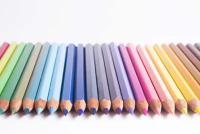 Карандаш тоже повод для веселья» - игровая программа для детей, посвященная  дню цветных карандашей