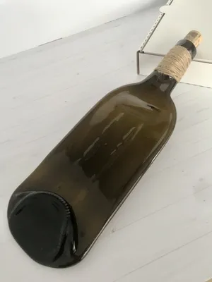 Плоская тарелка из винной бутылки с пробкой купить в Перми с доставкой,  цена - Творческая мастерская «СТРЕКОЗА»
