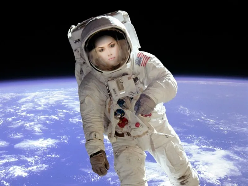 Видеоролик ко дню космонавтики. Костюм Космонавта. Скафандр Космонавта. Космонавт для вставки лица. Космонавт в космосе.