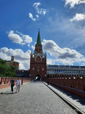 МОСКВА - JULY 04: Панорама Московского Кремля И Исторического Центра Города  04 Июля 2013 Года, Москва, Россия. Московский Кремль Является Популярным  Туристическим Достопримечательностью И Объектом Всемирного Наследия ЮНЕСКО  Фотография, картинки ...