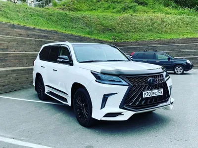 Сравнение Lexus LX и Toyota Land Cruiser по характеристикам, стоимости  покупки и обслуживания. Что лучше - Лексус ЛХ или Тойота Ленд Крузер