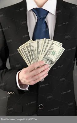 Рубли много денег русского в бумажнике Стоковое Изображение - изображение  насчитывающей получка, предмет: 79256179