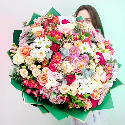 Огромный букет MONO 01» купить в Москве - Магазин «Цветы Цена Одна»