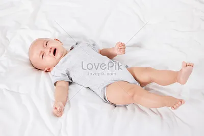 Младенческий ребенок Плачущий мальчик, детский животик, млекопитающее,  ребенок, лицо png | PNGWing