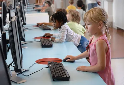 Компьютер для детей: вред и польза